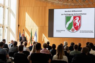 Rede des Regierungspräsidenten der Bezirksregierung Arnsberg, Heinrich Böckelühr