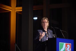 Rede von Frau Löhrmann